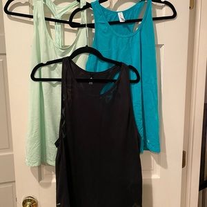 Large Work Out Tank Top Bundle